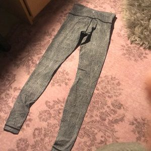 Lulu Lemon Full Length Leggings